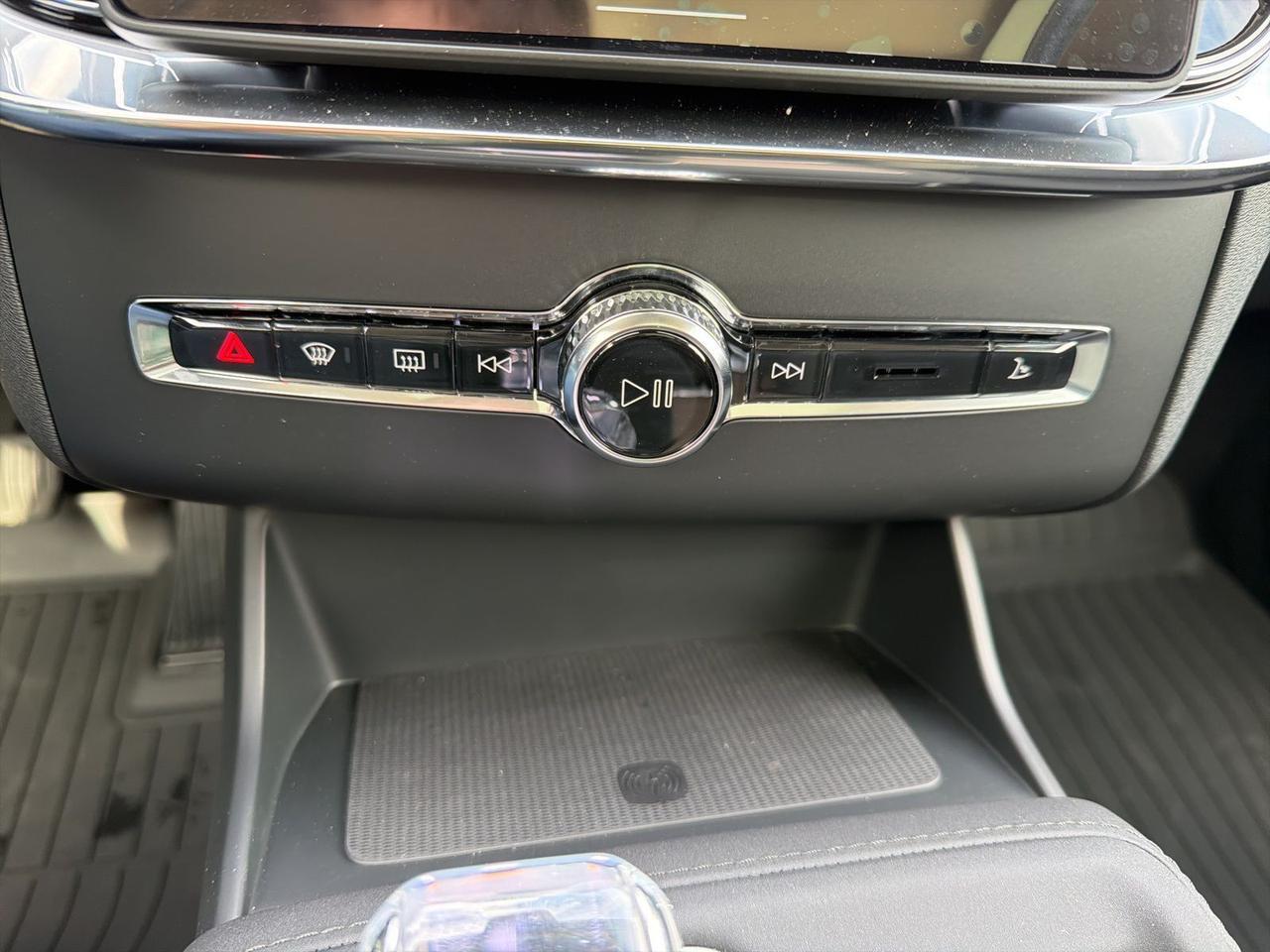 2026 Volvo XC90 B5 Core Bend OR