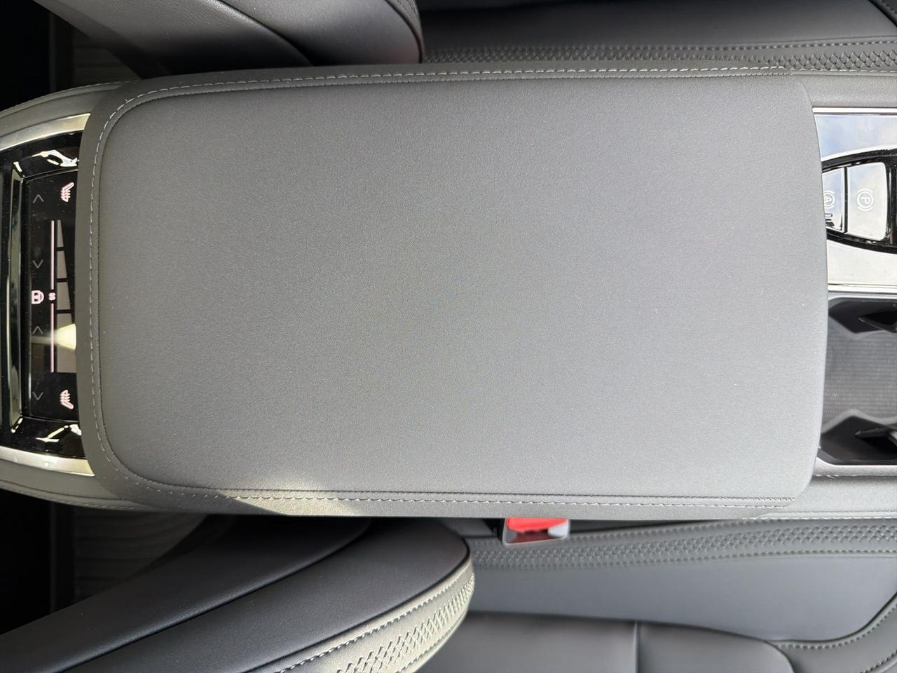 2026 Volvo XC90 B5 Core Bend OR