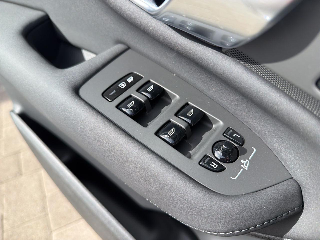 2026 Volvo XC90 B5 Core Bend OR