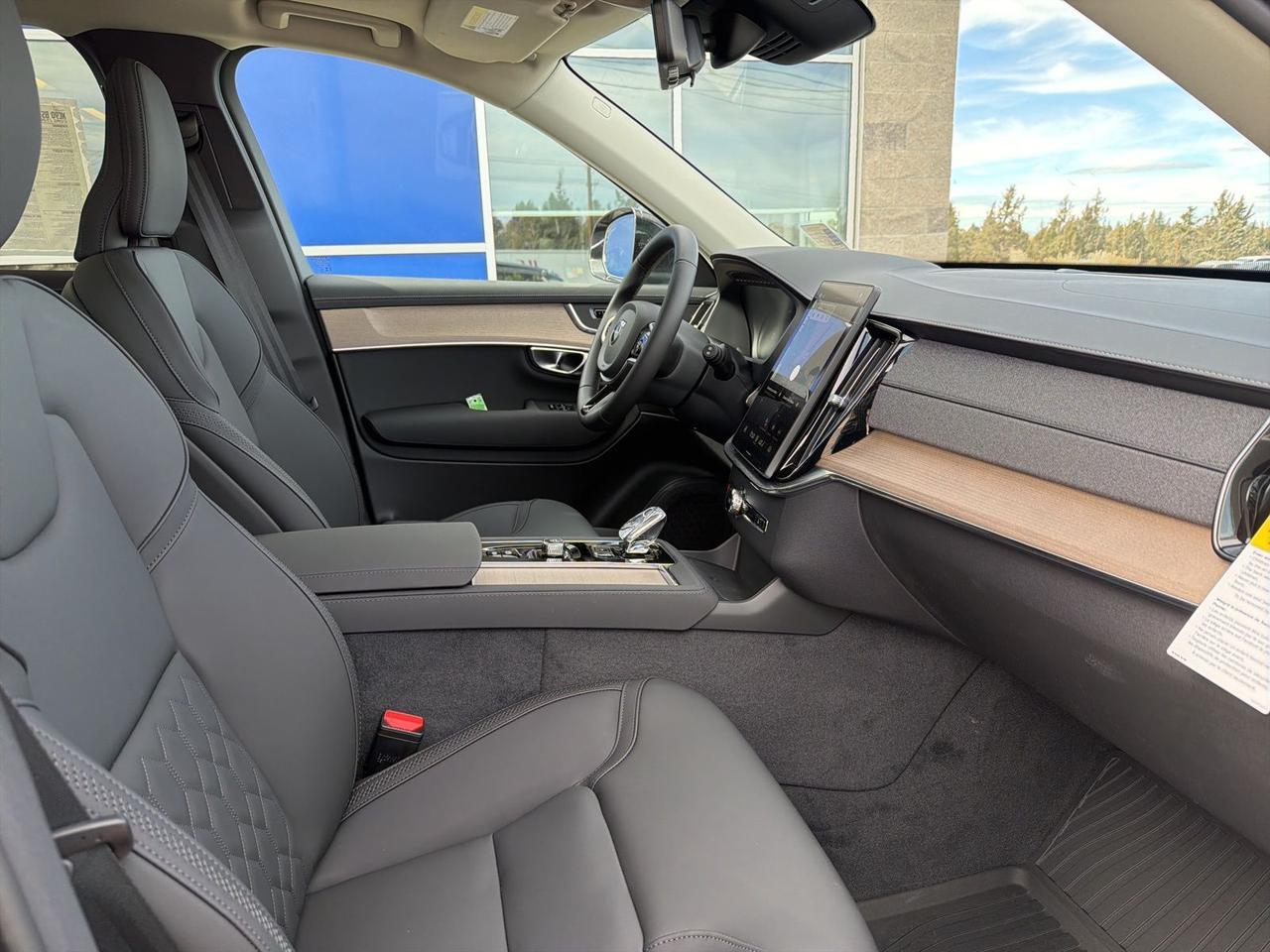 2026 Volvo XC90 B5 Core Bend OR