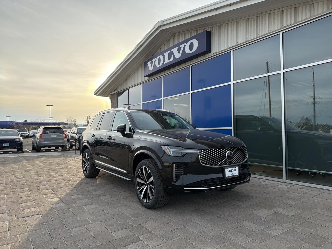2026 Volvo XC90 B5 Core
