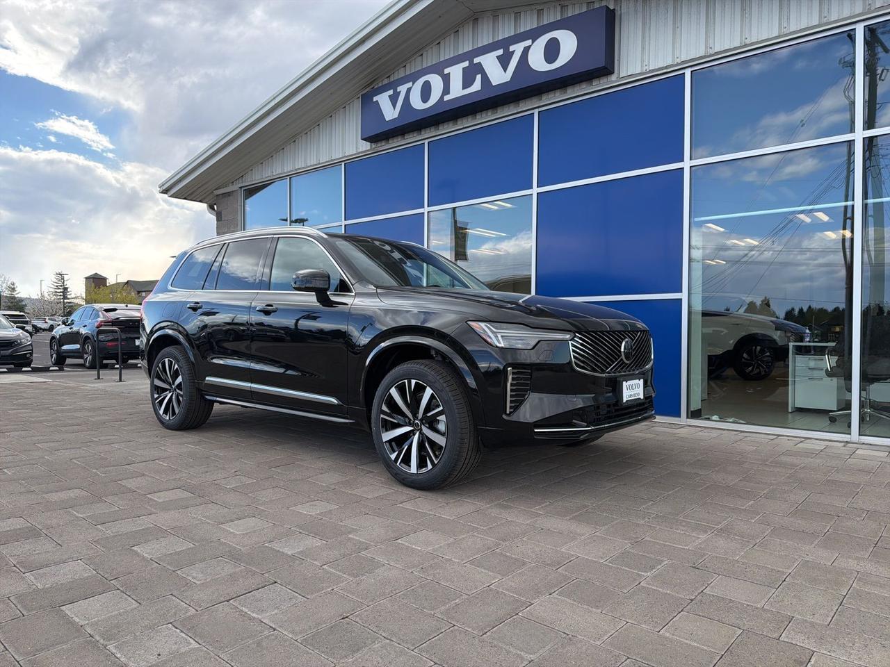 2026 Volvo XC90 B5 Core