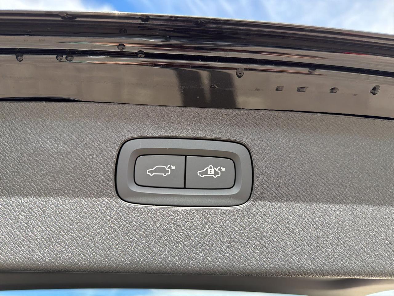 2026 Volvo XC90 B5 Core Bend OR