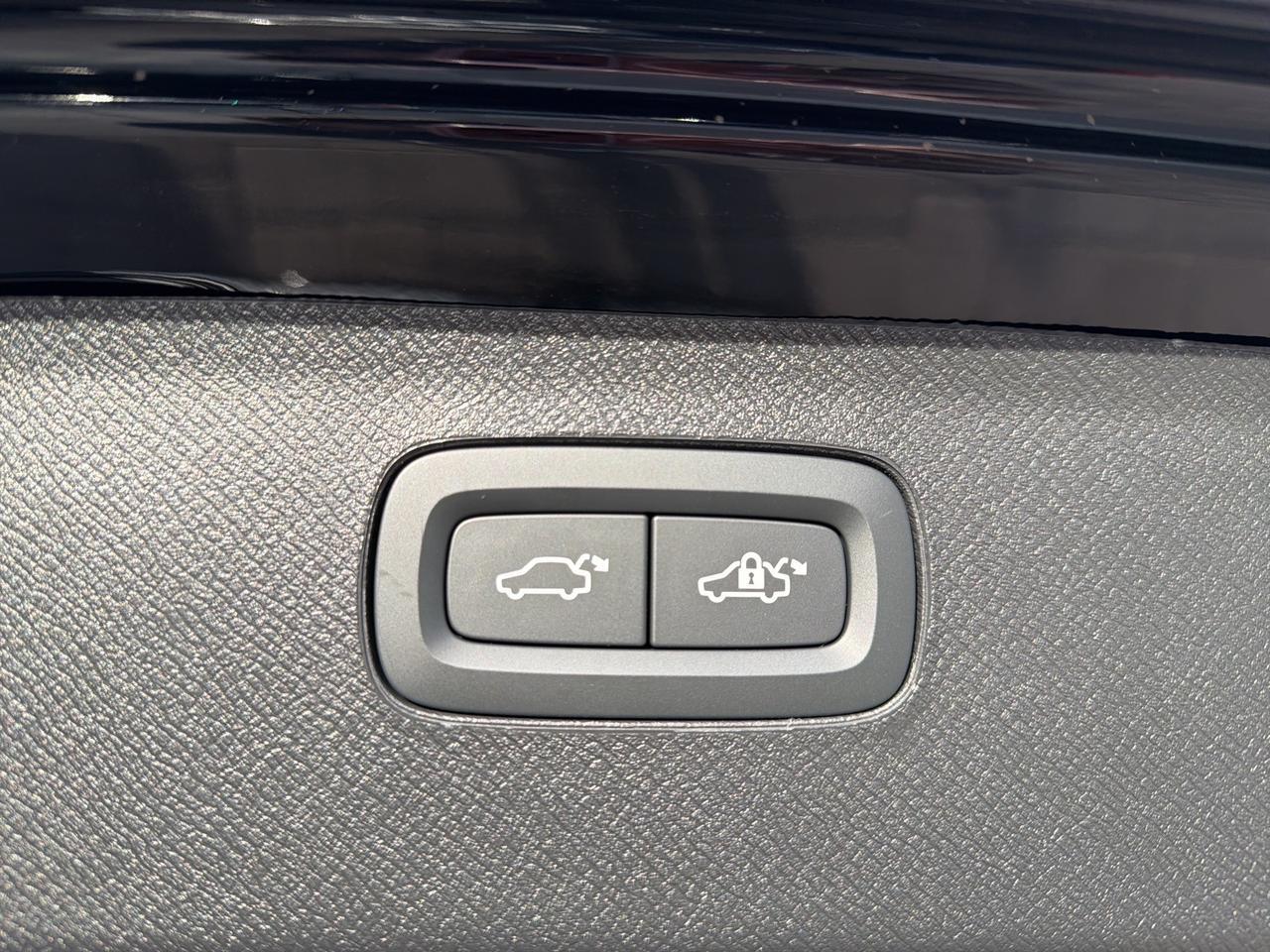 2026 Volvo XC90 B5 Core Bend OR