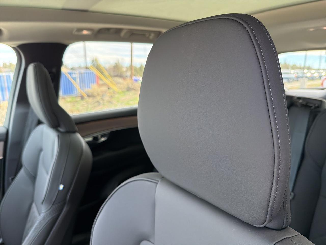 2026 Volvo XC90 B5 Core Bend OR