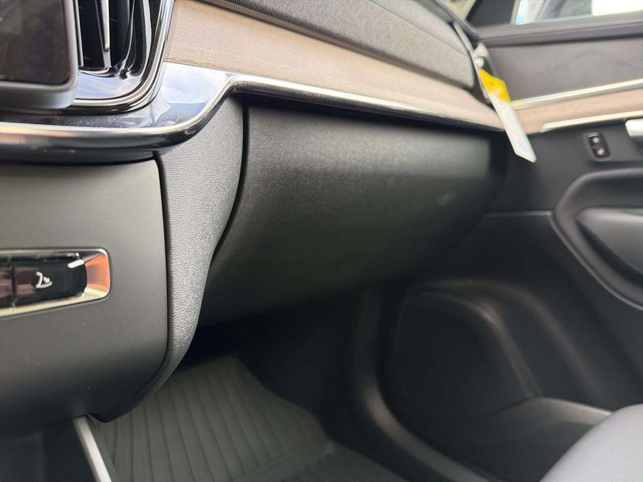 2026 Volvo XC90 B5 Core Bend OR