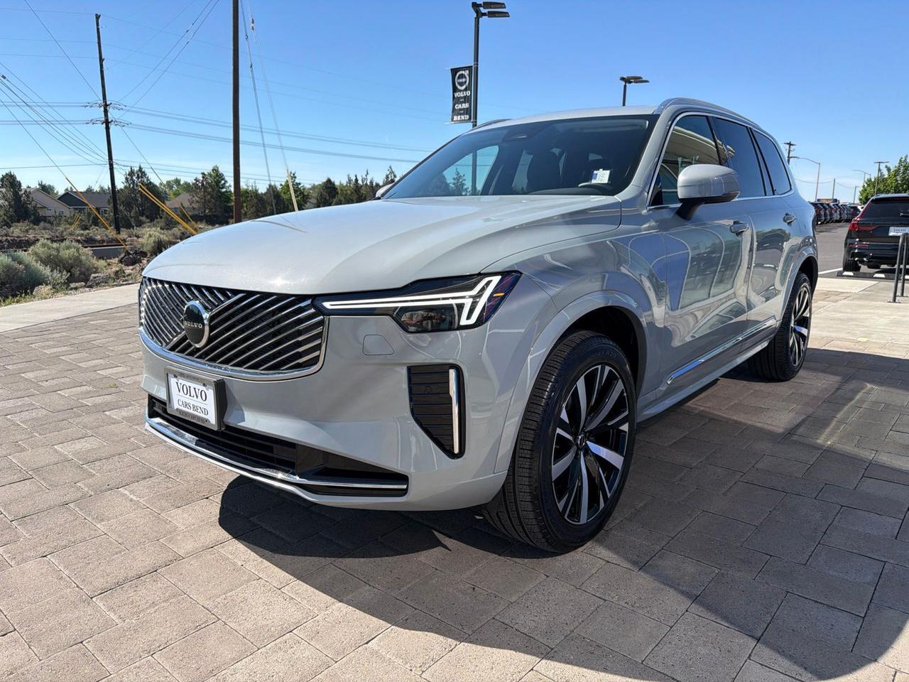 2026 Volvo XC90 B5 Core Bend OR