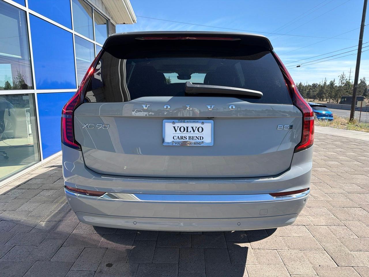 2026 Volvo XC90 B5 Core Bend OR
