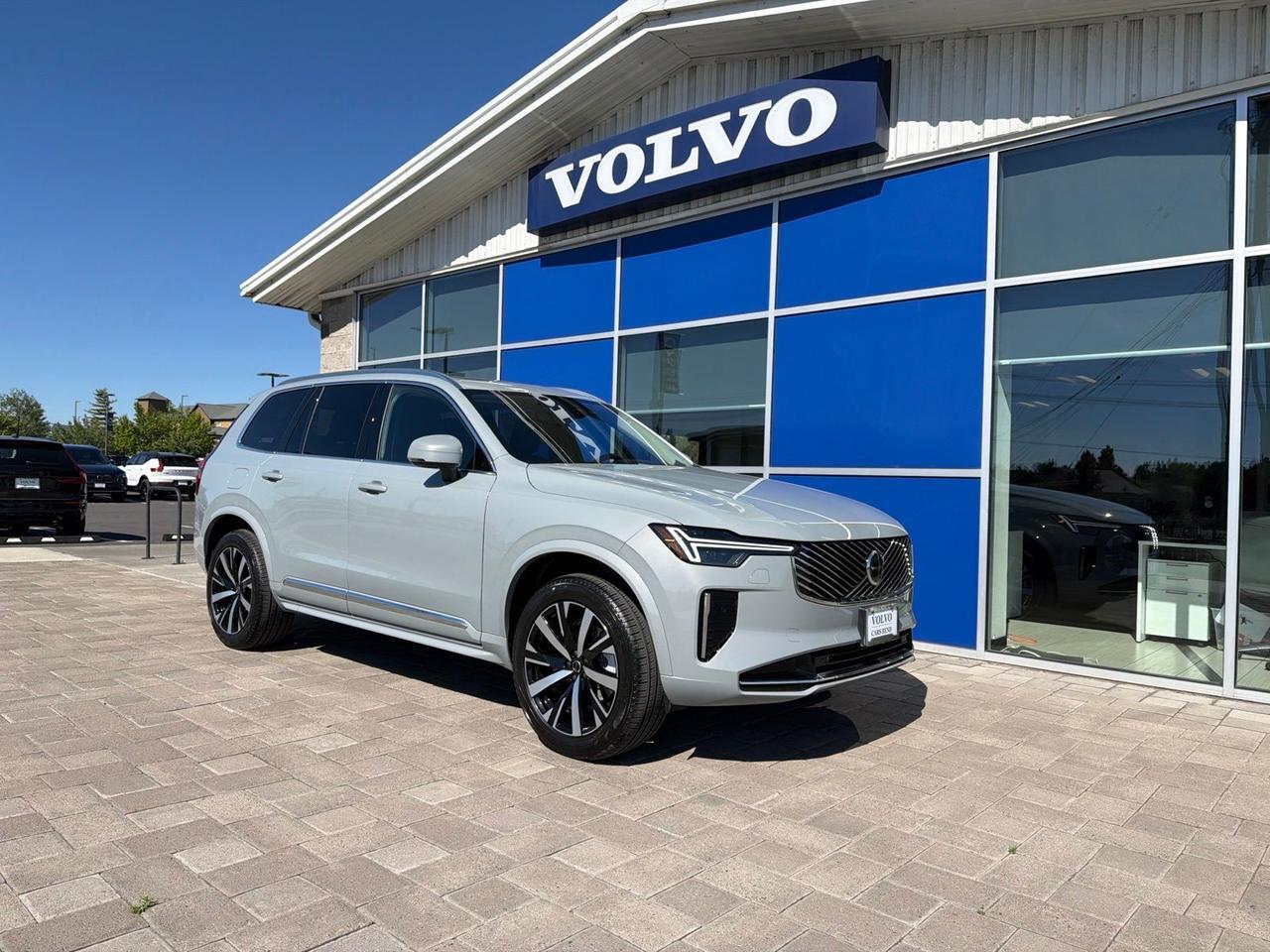2026 Volvo XC90 B5 Core