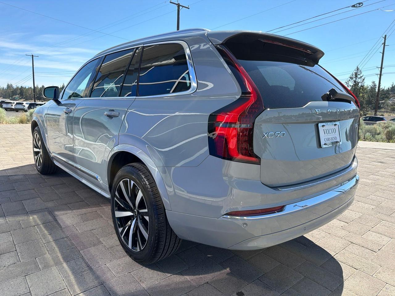 2026 Volvo XC90 B5 Core Bend OR