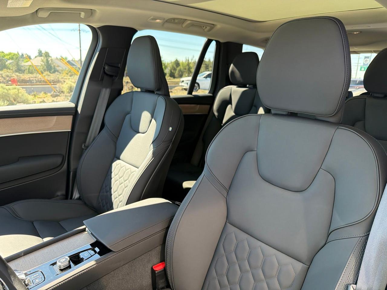 2026 Volvo XC90 B5 Core Bend OR