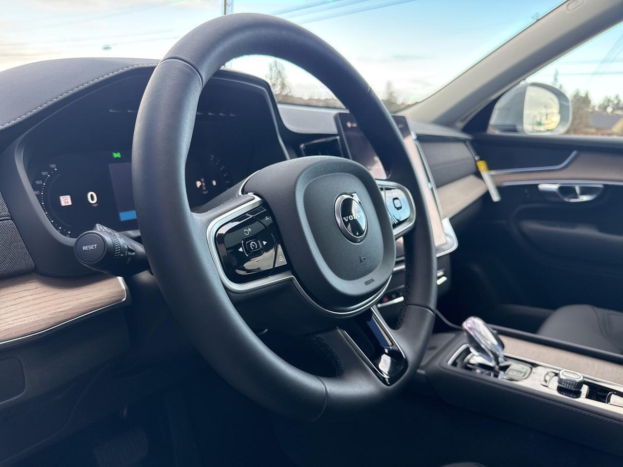 2026 Volvo XC90 B5 Core Bend OR