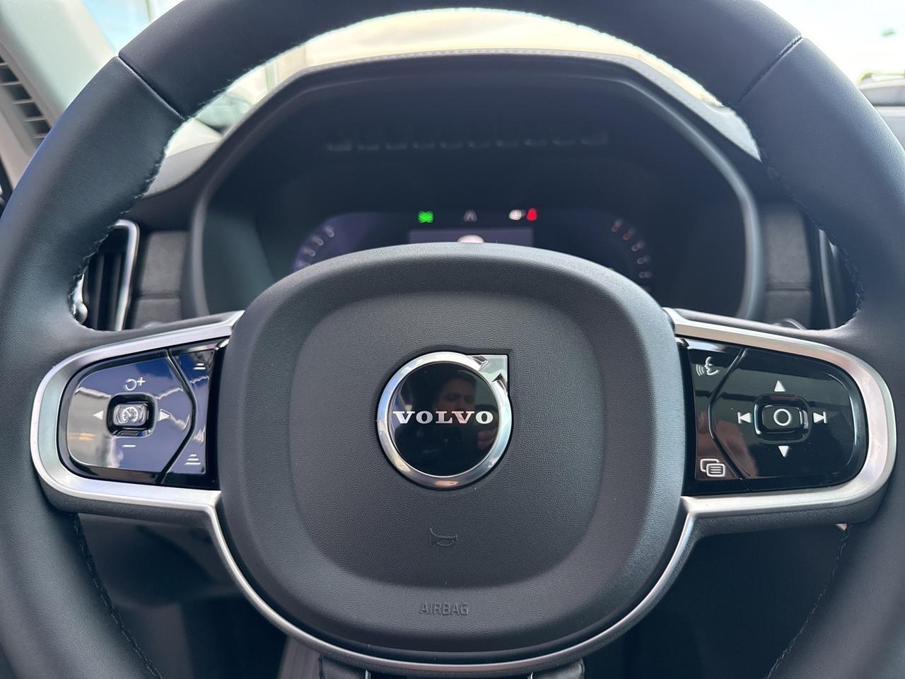 2026 Volvo XC90 B5 Core Bend OR