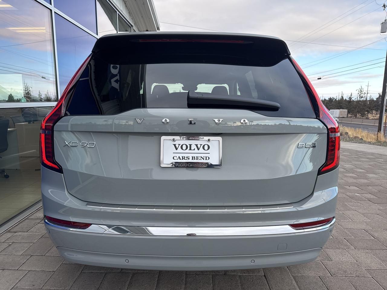 2026 Volvo XC90 B5 Core Bend OR