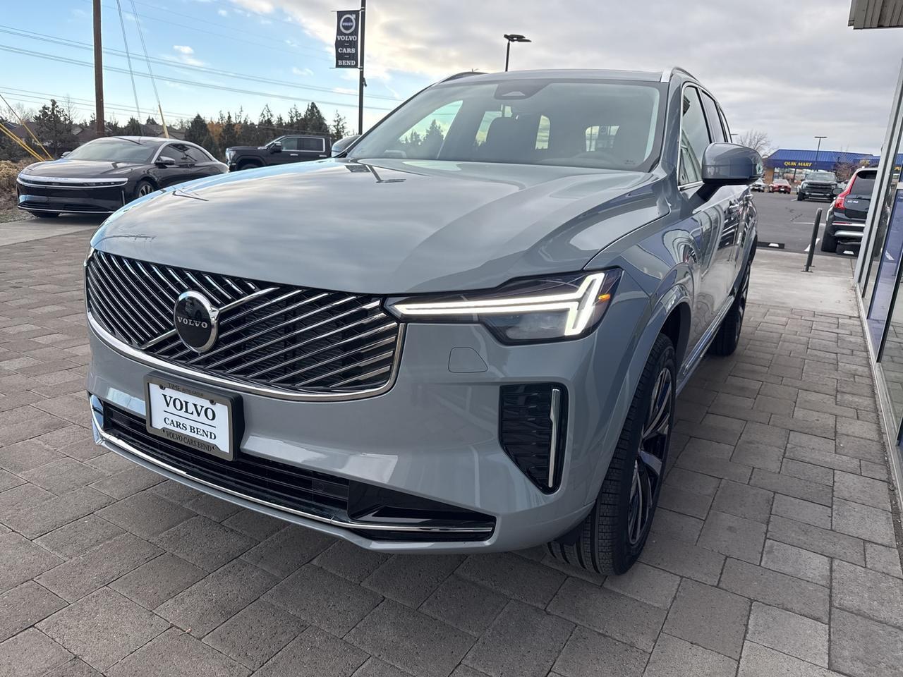 2026 Volvo XC90 B5 Core Bend OR
