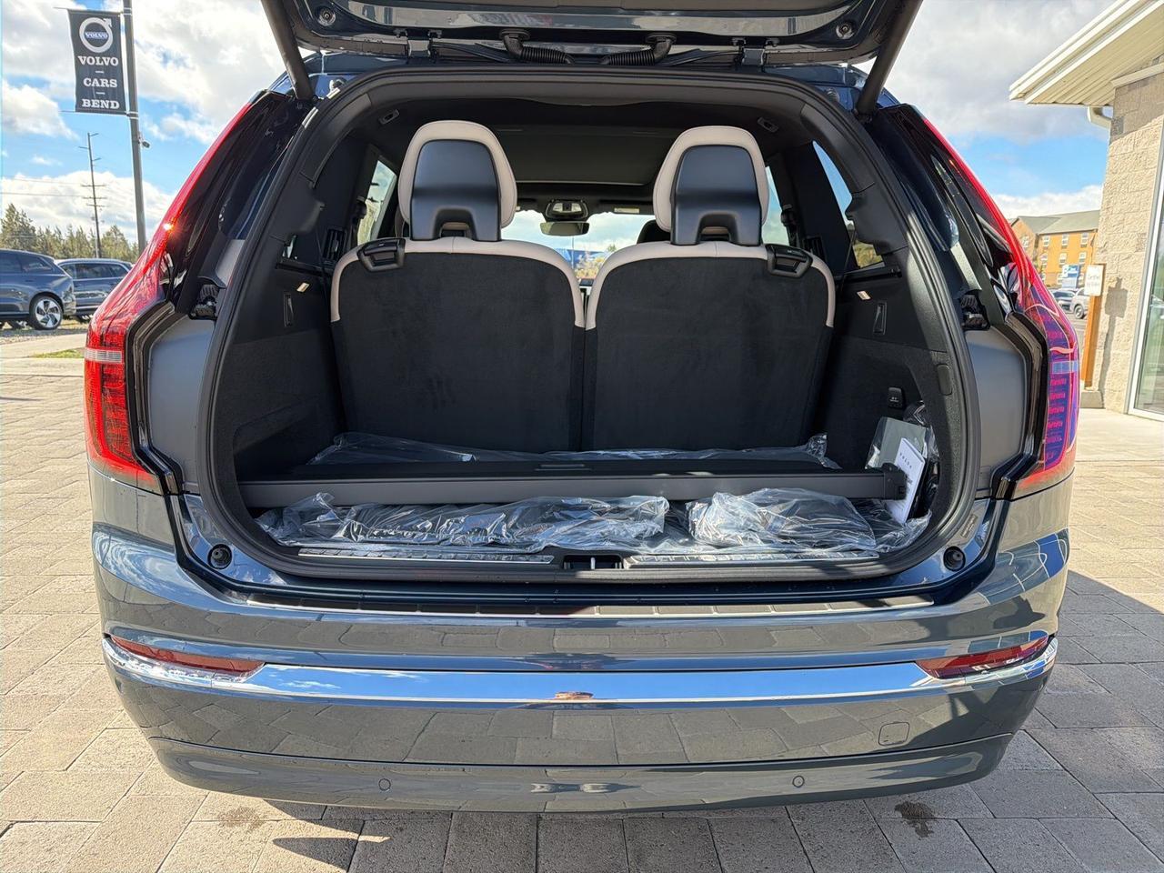 2026 Volvo XC90 B5 Core Bend OR
