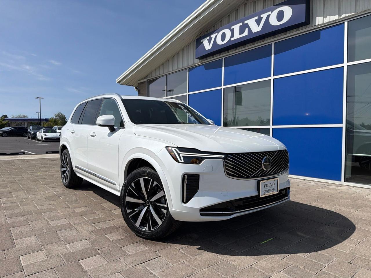 2026 Volvo XC90 B5 Core