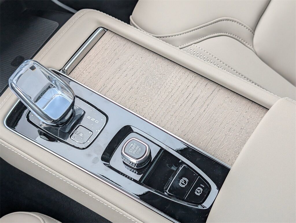 2026 Volvo XC90 B5 Core Hunt Valley MD