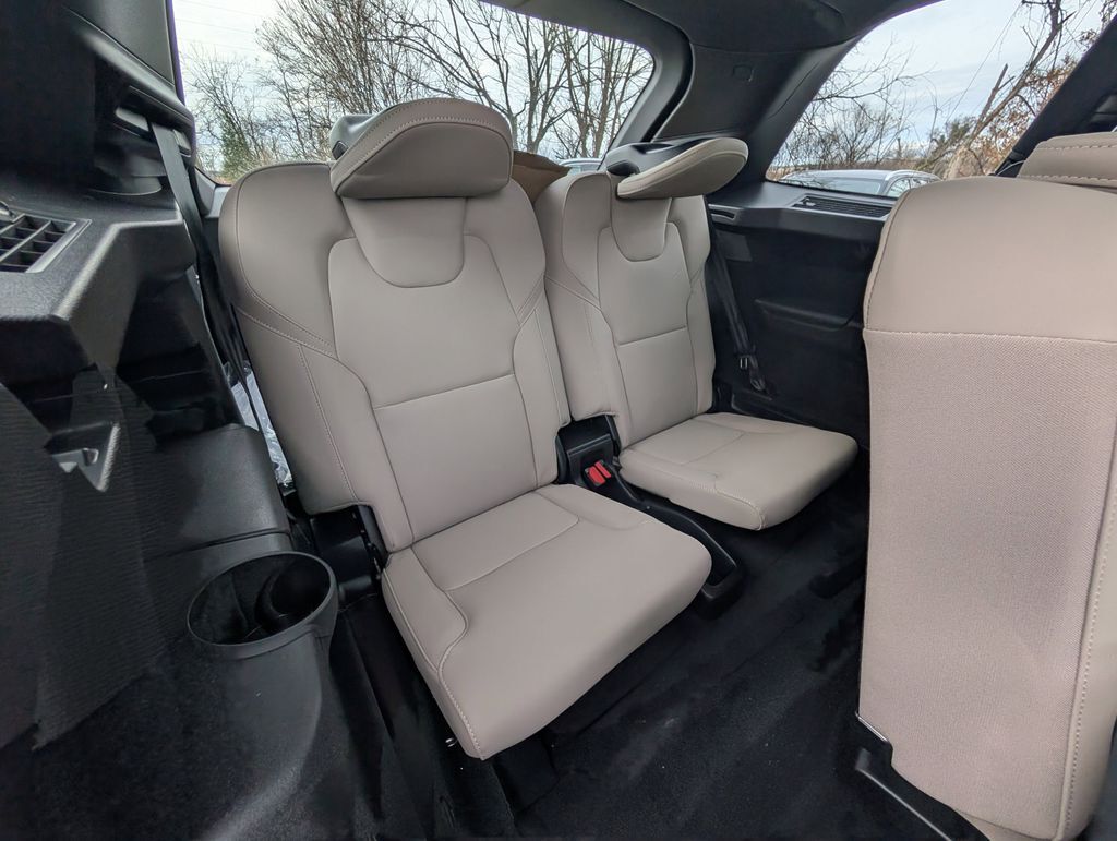 2026 Volvo XC90 B5 Core Hunt Valley MD