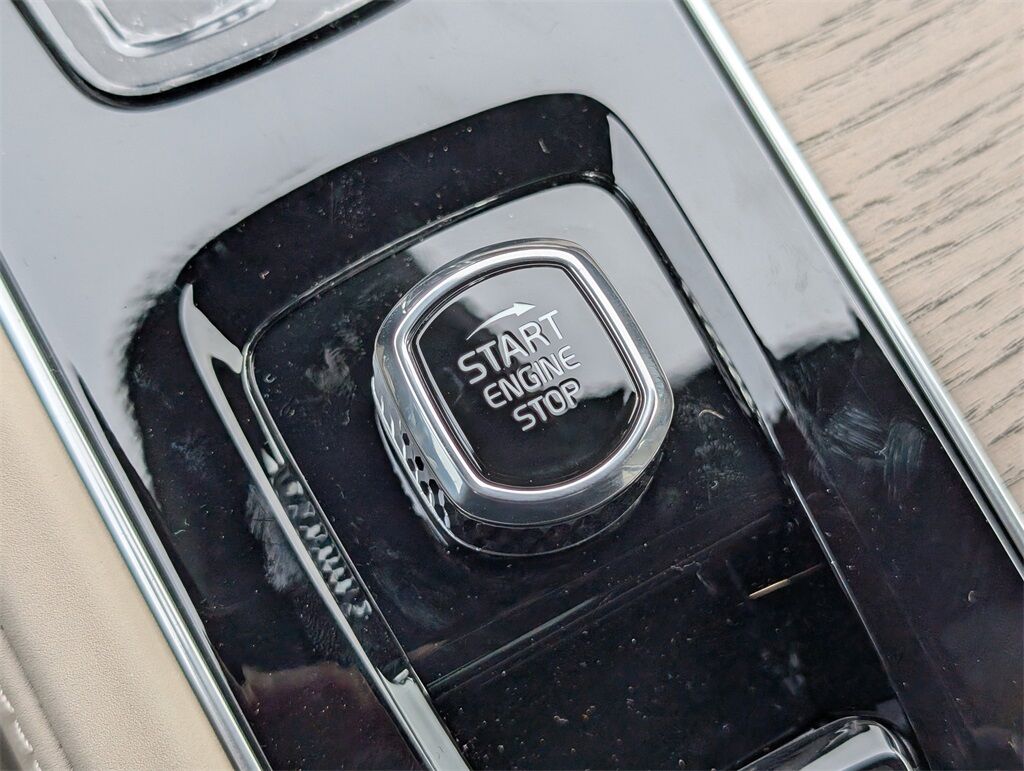 2026 Volvo XC90 B5 Core Hunt Valley MD