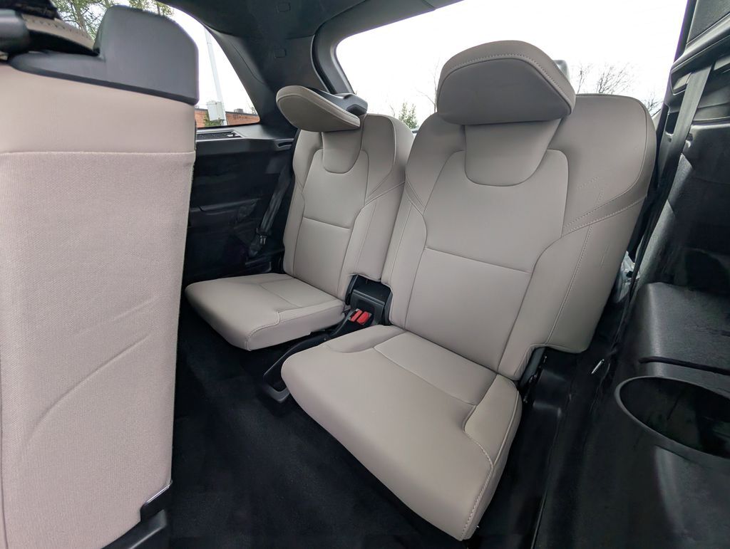 2026 Volvo XC90 B5 Core Hunt Valley MD