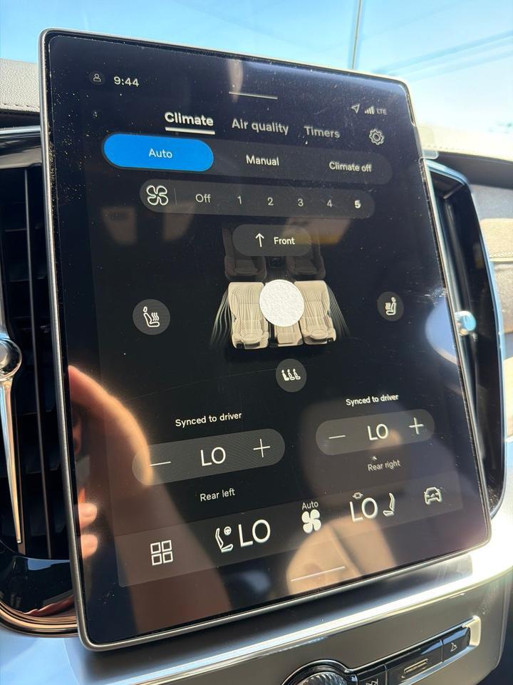 2026 Volvo XC90 B5 Plus Bend OR