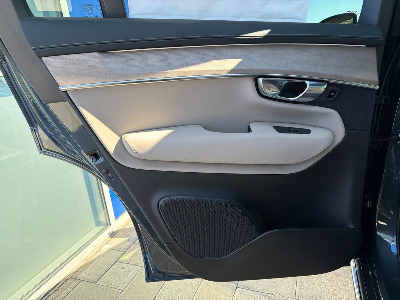2026 Volvo XC90 B5 Plus Bend OR