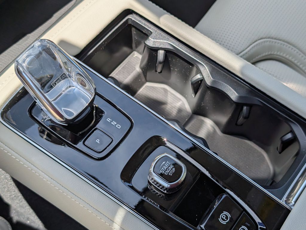 2026 Volvo XC90 B5 Ultra Hunt Valley MD