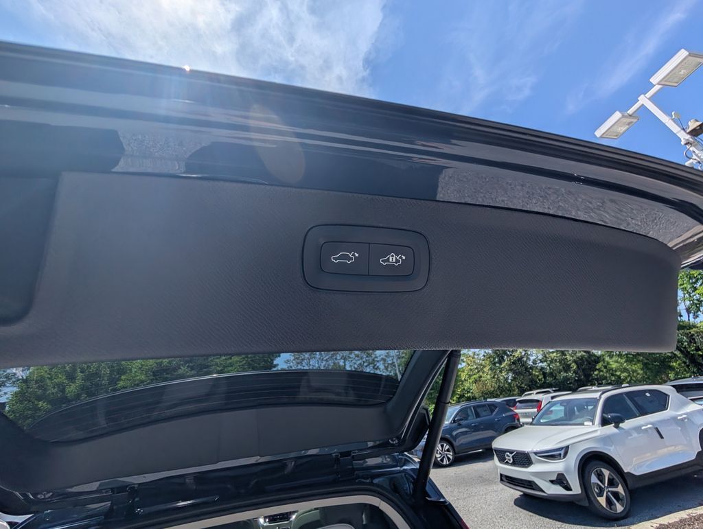2026 Volvo XC90 B5 Ultra Hunt Valley MD