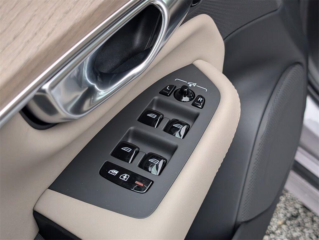 2026 Volvo XC90 B5 Ultra Hunt Valley MD