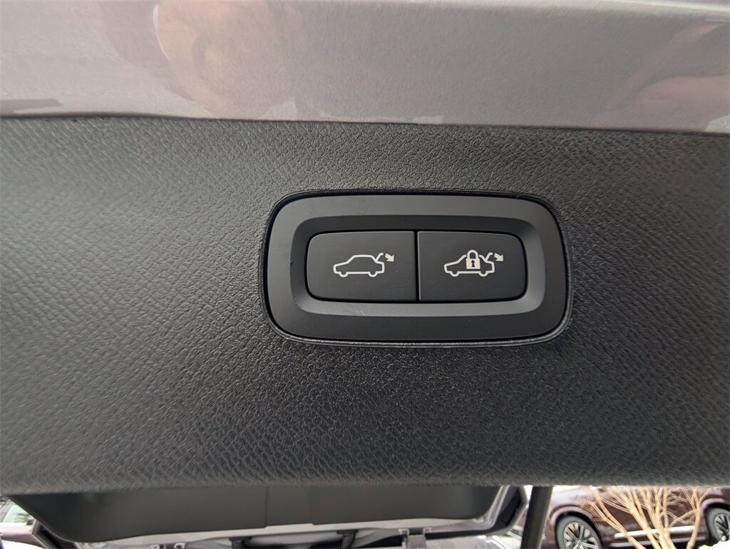 2026 Volvo XC90 B5 Ultra Hunt Valley MD