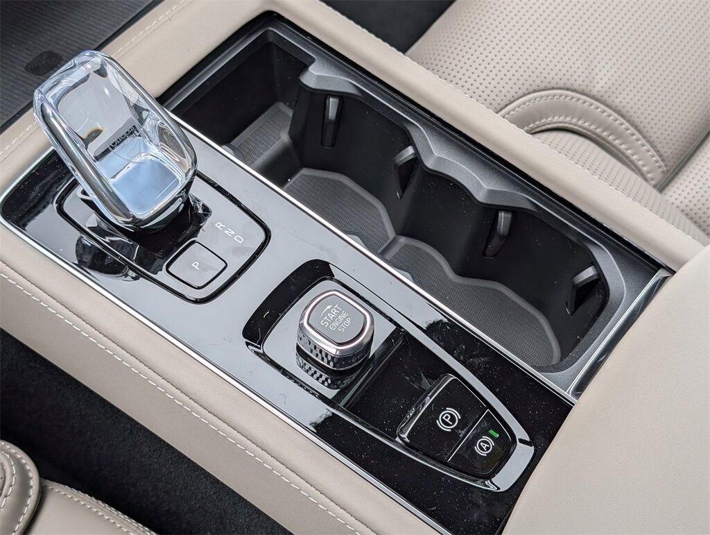 2026 Volvo XC90 B5 Ultra Hunt Valley MD