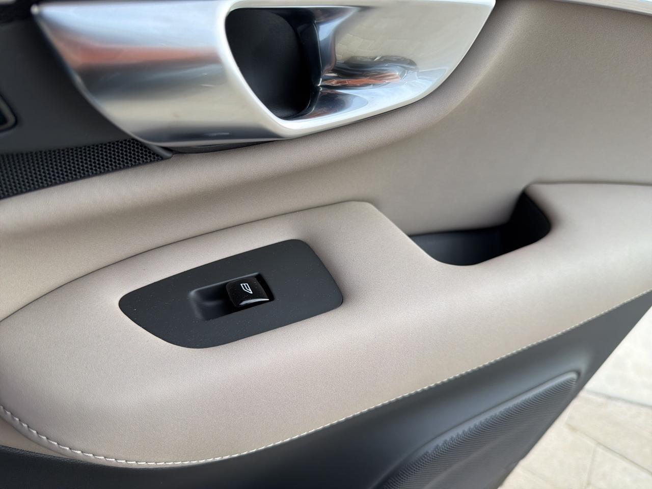 2026 Volvo XC90 B6 Core Bend OR