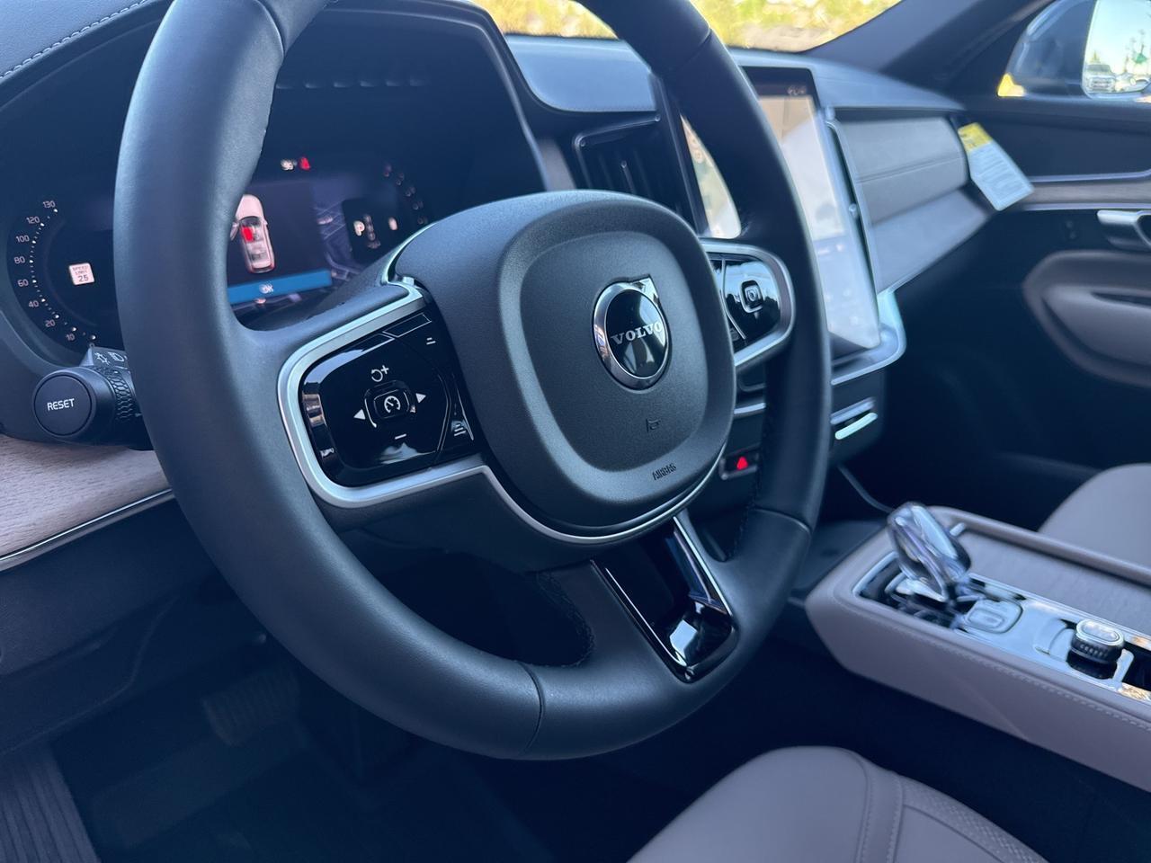 2026 Volvo XC90 B6 Core Bend OR
