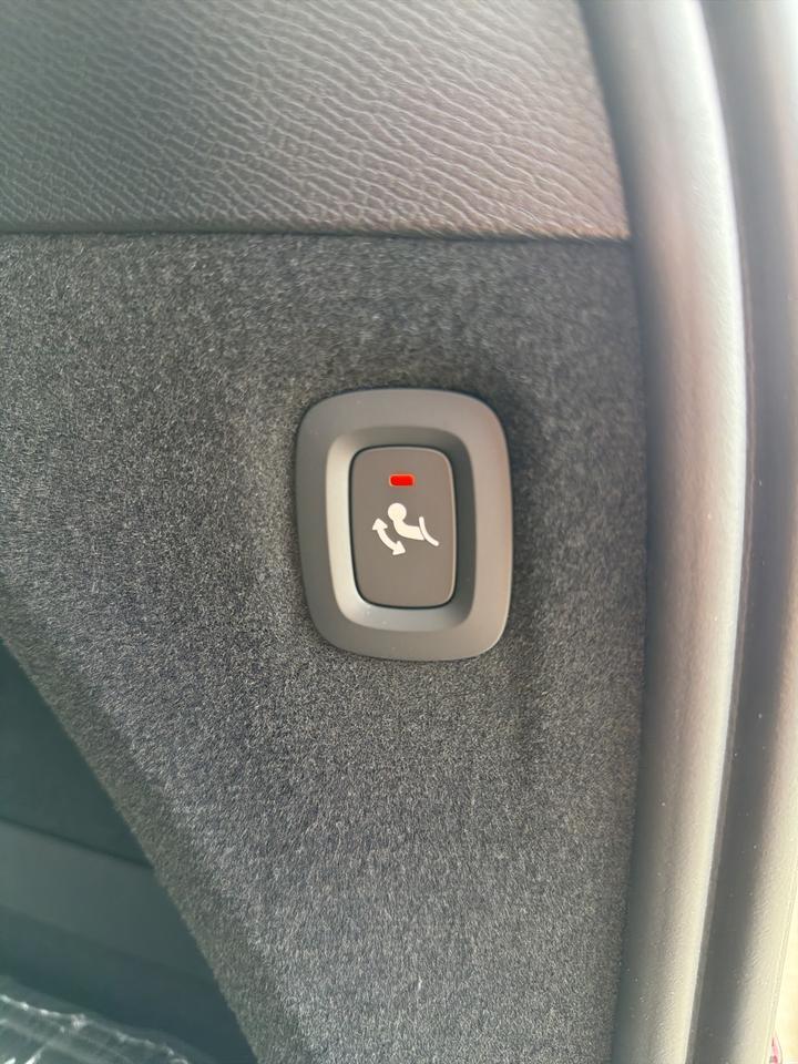 2026 Volvo XC90 B6 Core Bend OR