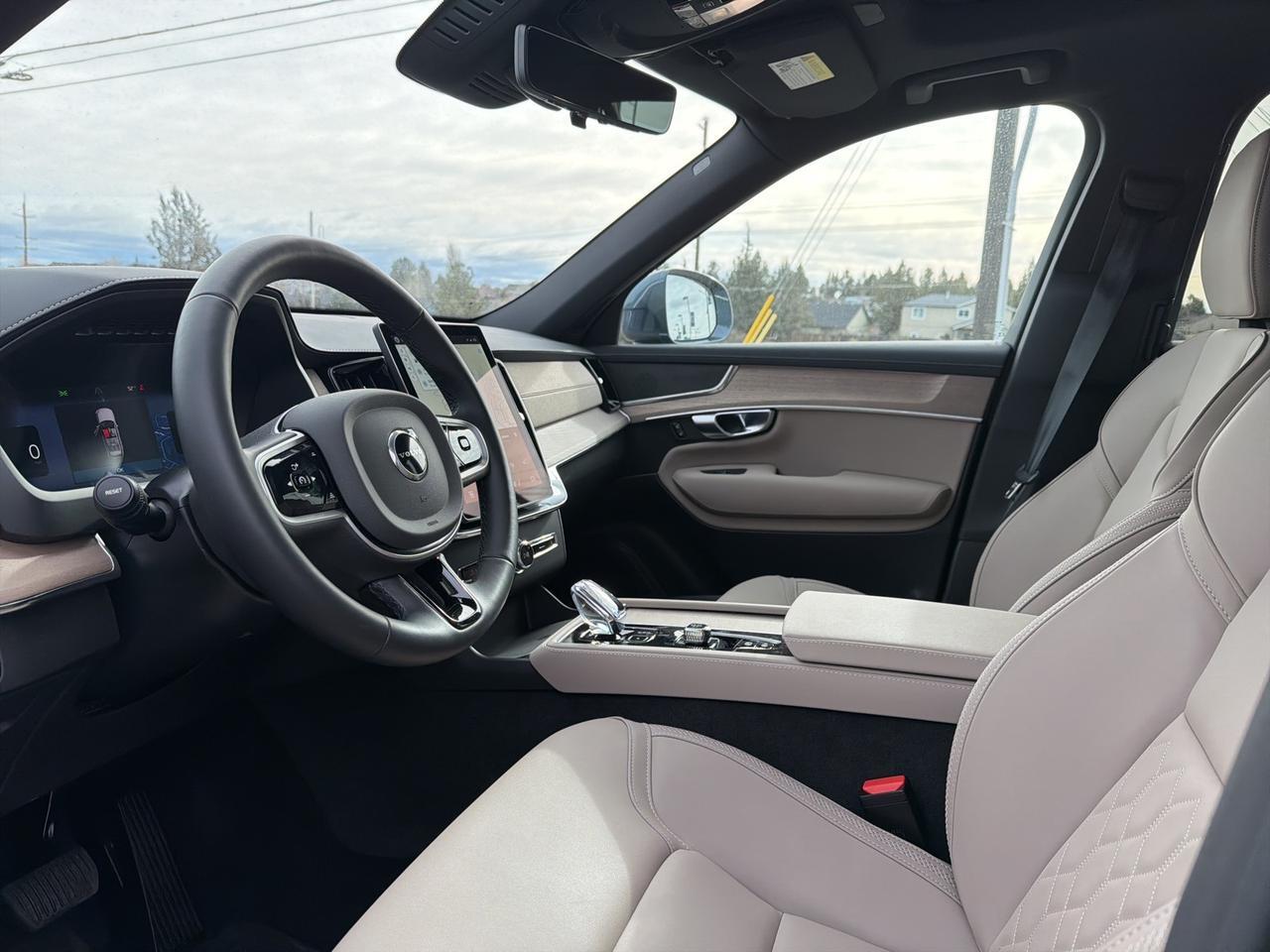 2026 Volvo XC90 B6 Core Bend OR