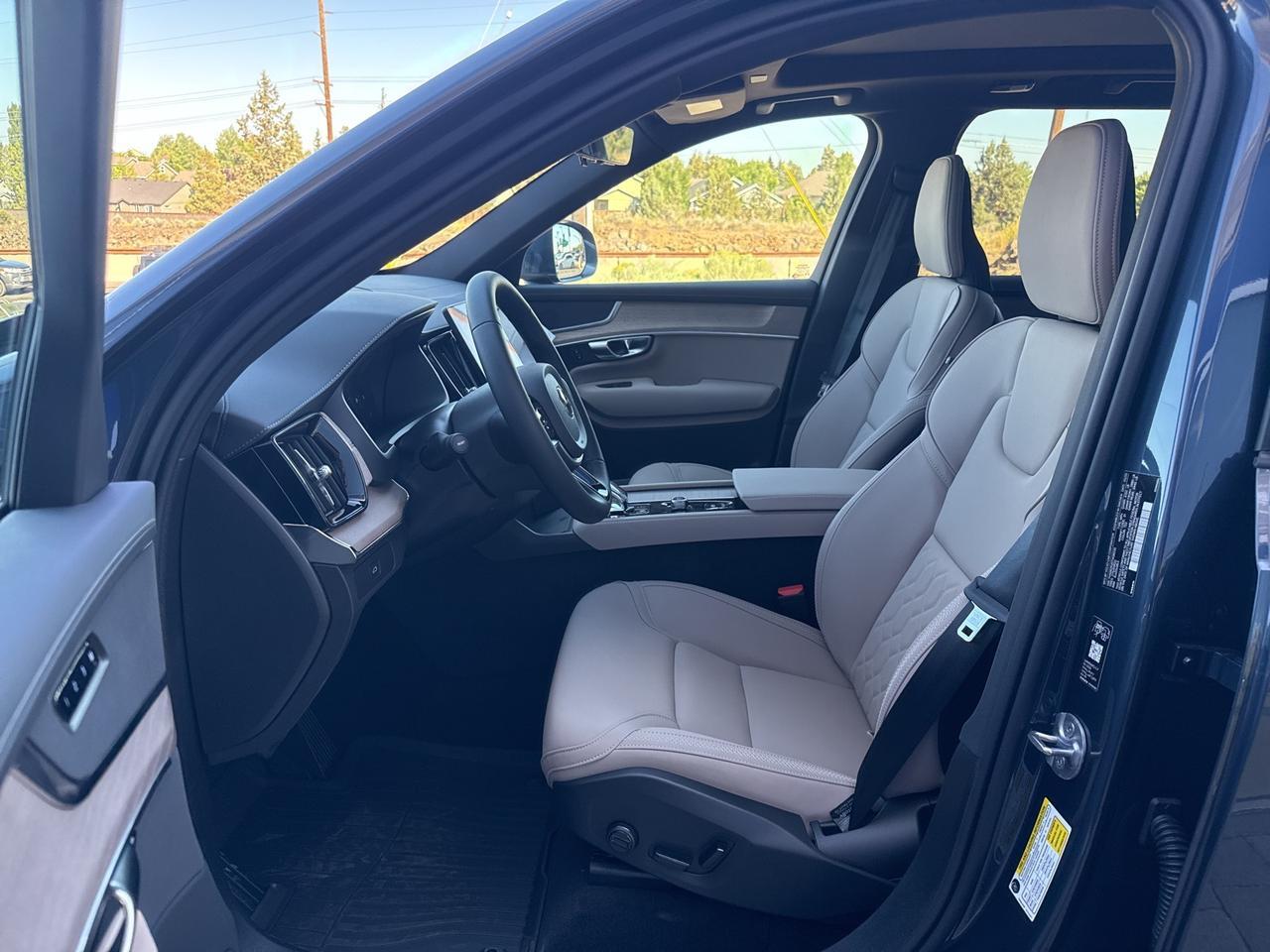 2026 Volvo XC90 B6 Core Bend OR