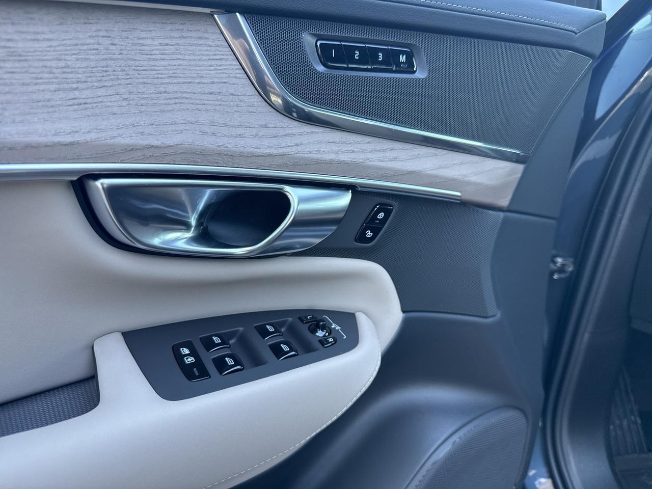 2026 Volvo XC90 B6 Core Bend OR