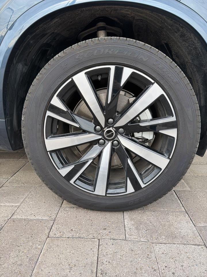 2026 Volvo XC90 B6 Core Bend OR