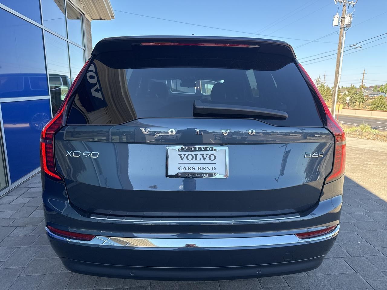 2026 Volvo XC90 B6 Core Bend OR