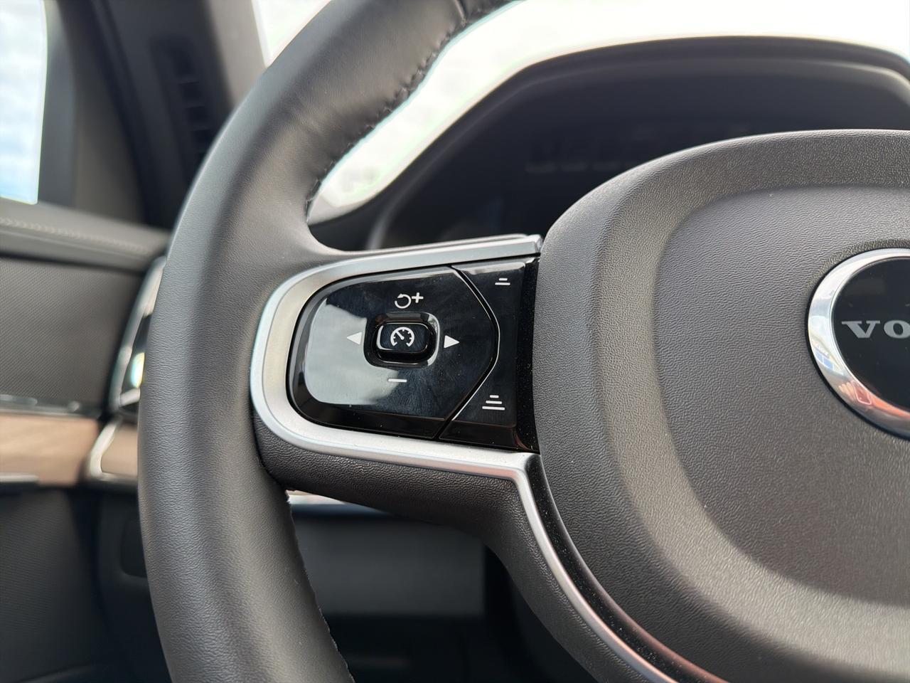 2026 Volvo XC90 B6 Core Bend OR