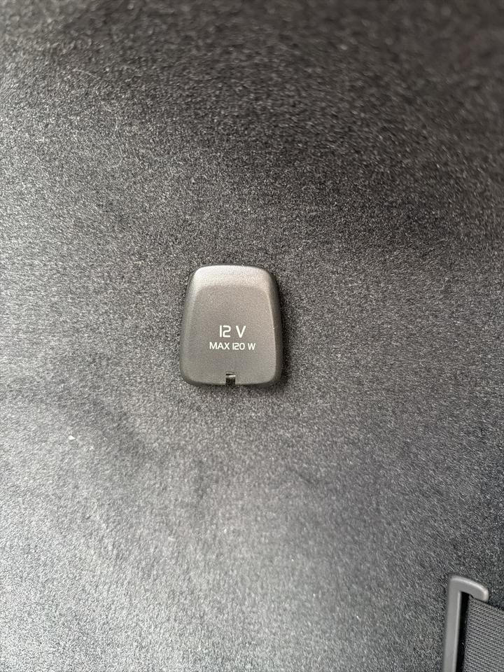 2026 Volvo XC90 B6 Core Bend OR