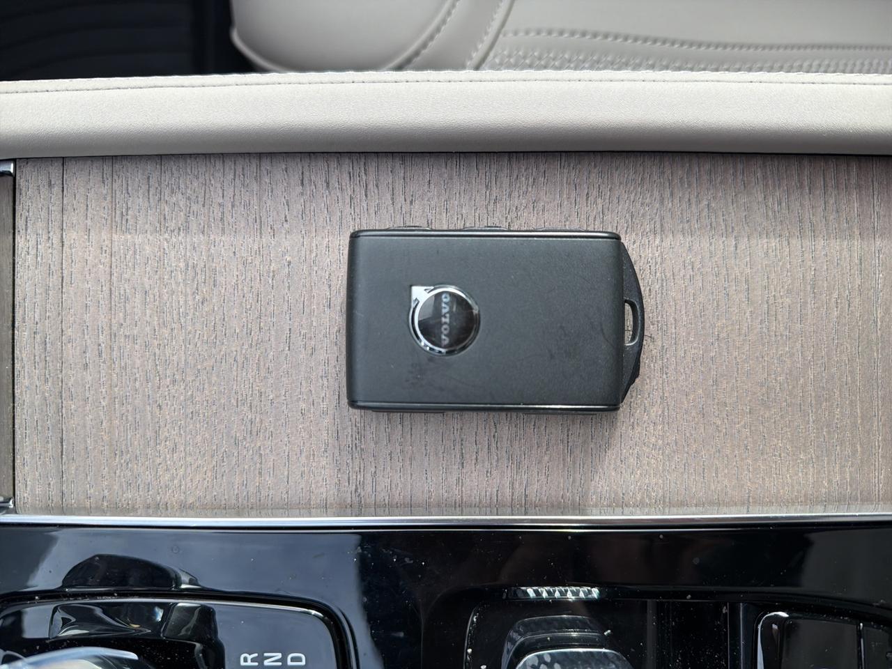 2026 Volvo XC90 B6 Core Bend OR