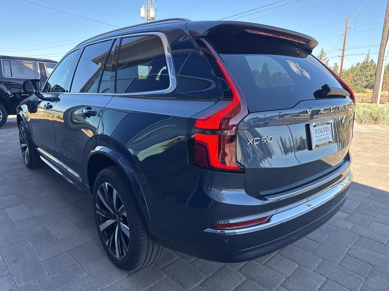 2026 Volvo XC90 B6 Core Bend OR