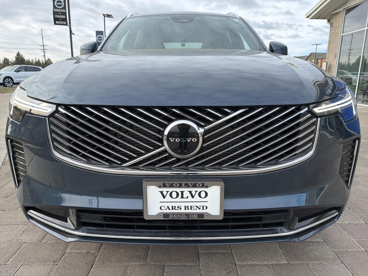 2026 Volvo XC90 B6 Core Bend OR