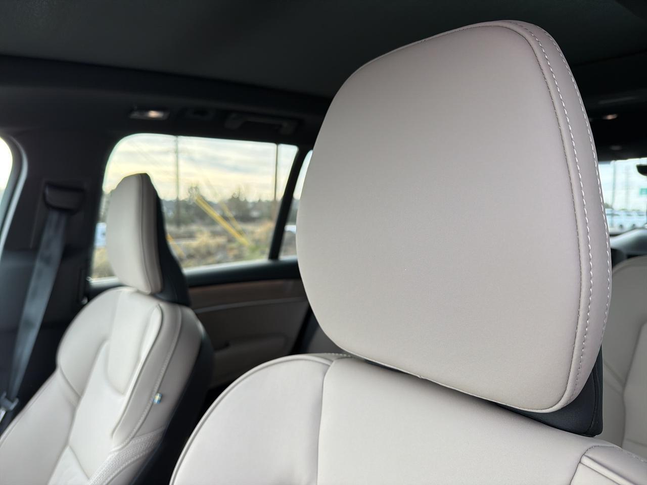 2026 Volvo XC90 B6 Core Bend OR