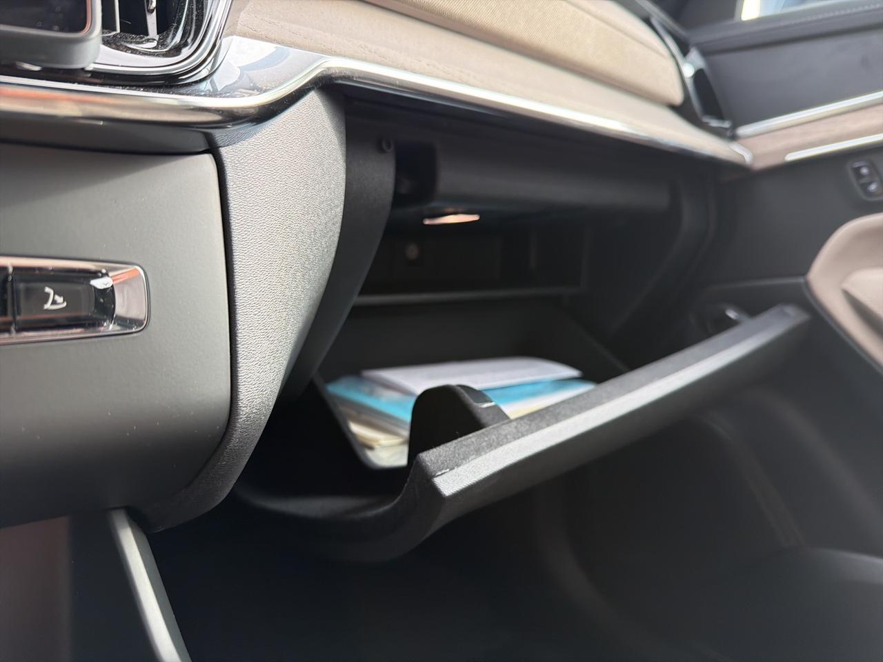 2026 Volvo XC90 B6 Core Bend OR