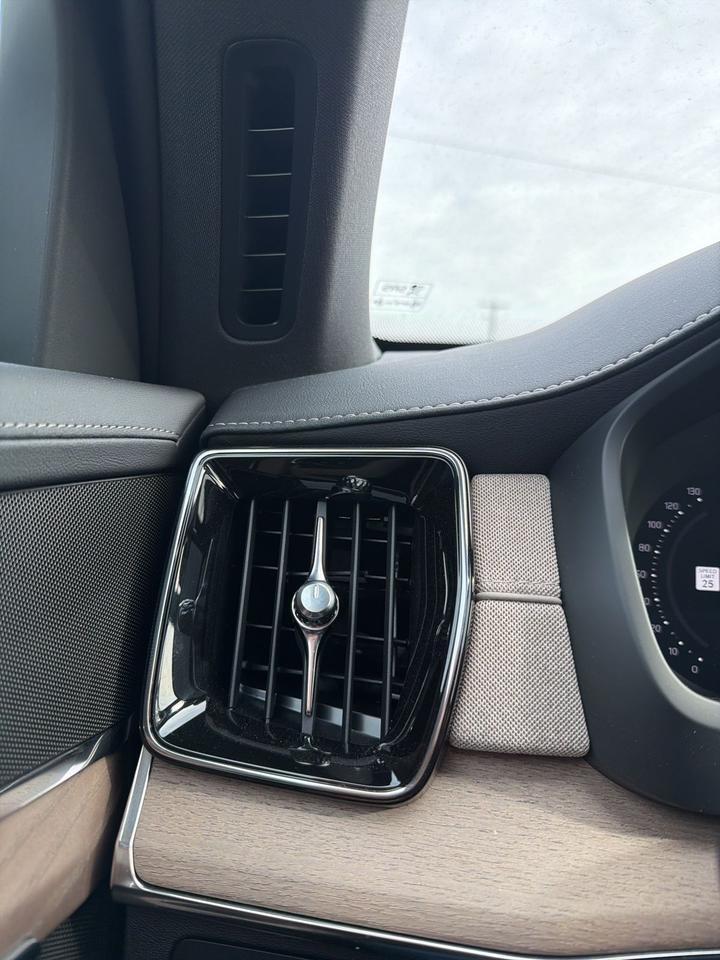 2026 Volvo XC90 B6 Core Bend OR