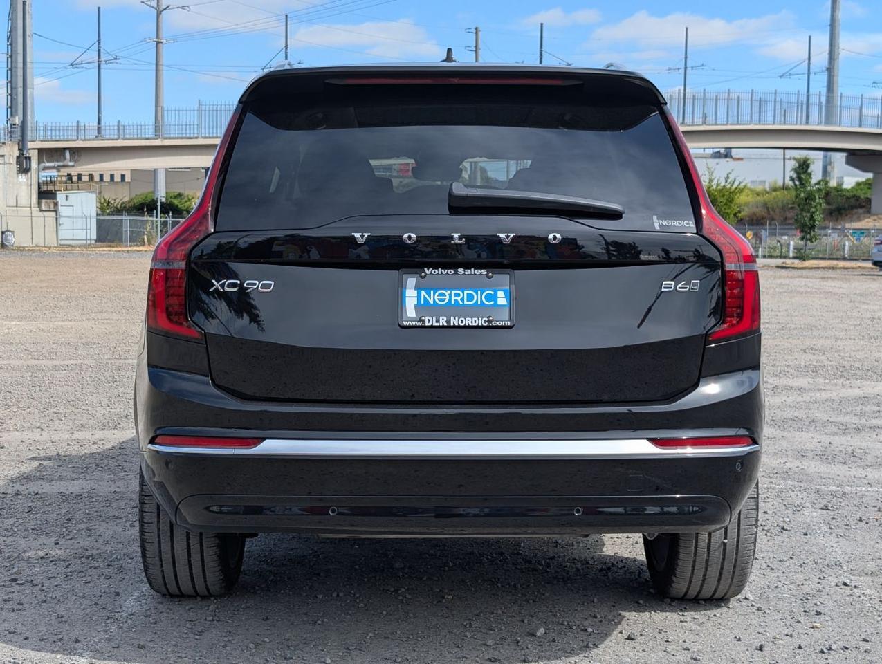 2026 Volvo XC90 B6 Hybrid AWD ULTRA | HK Premium Audio, Pilot Assist, 360 Cam, Heated & Cooled Nappa Leather Portland OR
