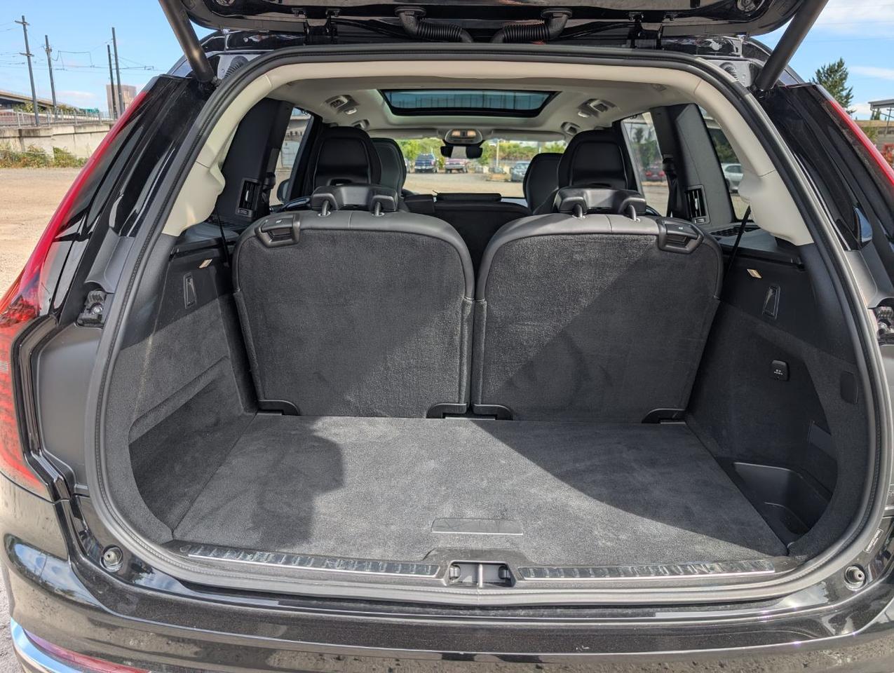 2026 Volvo XC90 B6 Hybrid AWD ULTRA | HK Premium Audio, Pilot Assist, 360 Cam, Heated & Cooled Nappa Leather Portland OR
